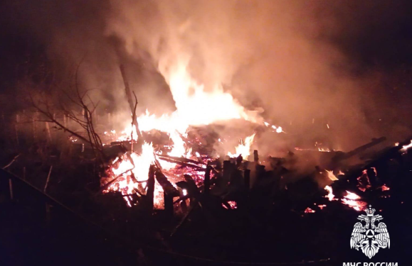 В рязанском Касимове сгорел дачный дом