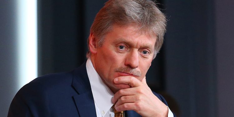 Песков: рост числа военнослужащих объясняется сложной обстановкой Песков: рост числа военнослужащих объясняется сложной обстановкой