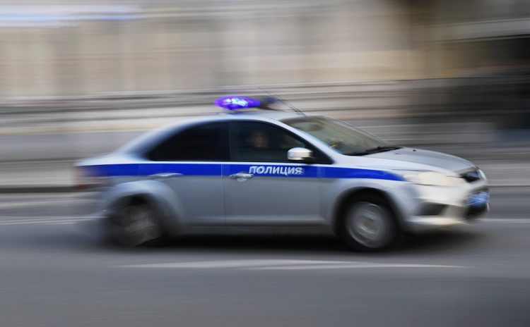 На улице Новоселов иномарка протаранила легковой автомобиль