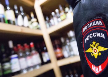 В Рязани обнаружен цех по производству нелегальной водки и самогона