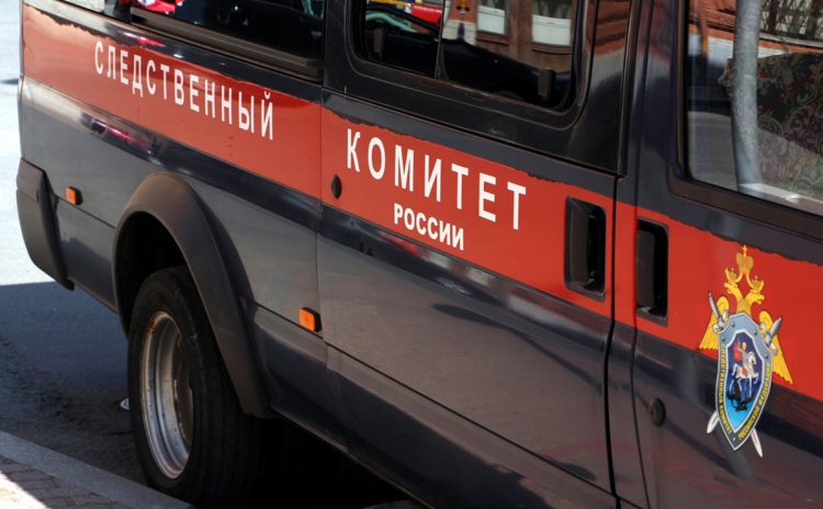 В Рязани при падении из окна многоэтажки погиб 33-летний мужчина