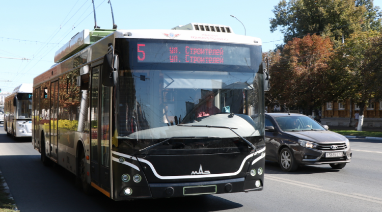 9 октября четыре рязанских троллейбуса изменят свой маршрут из-за спила аварийных деревьев