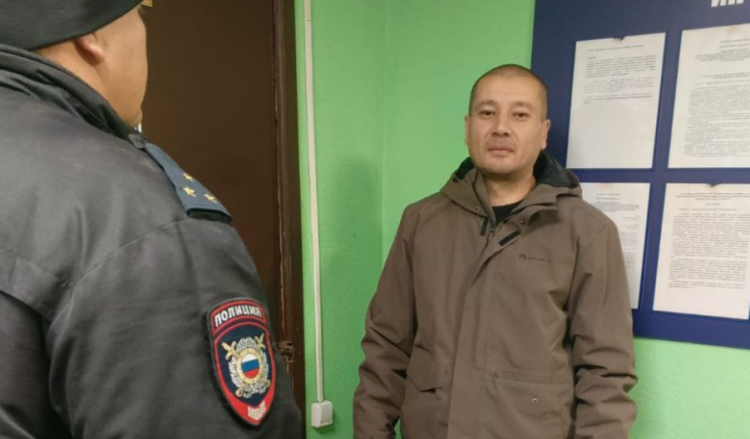 Рязанские полицейские депортировали из России 6 мигрантов-нарушителей