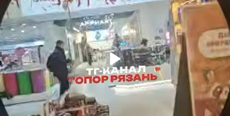 Рязанцы сообщили об эвакуации в ТРЦ «Малина»