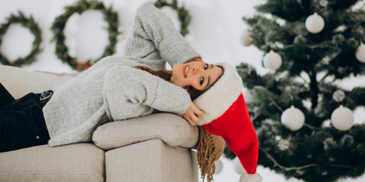 Россиянам напомнили о 12-дневных новогодних каникулах