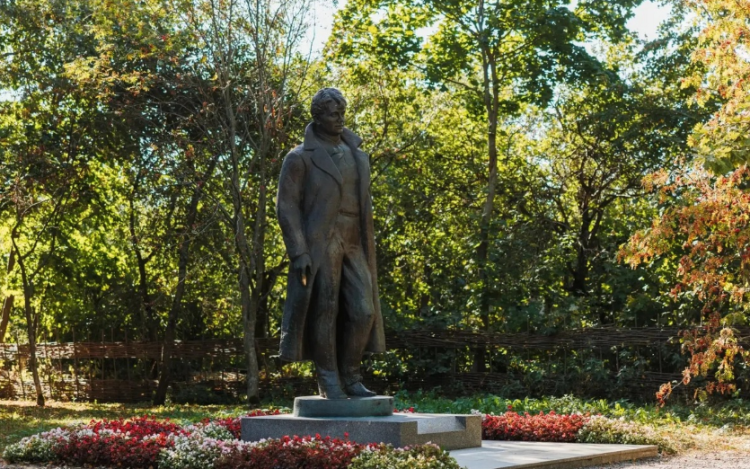 Малков раскрыл праздничную программу, которая посвящена 130-летию со дня рождения Есенина