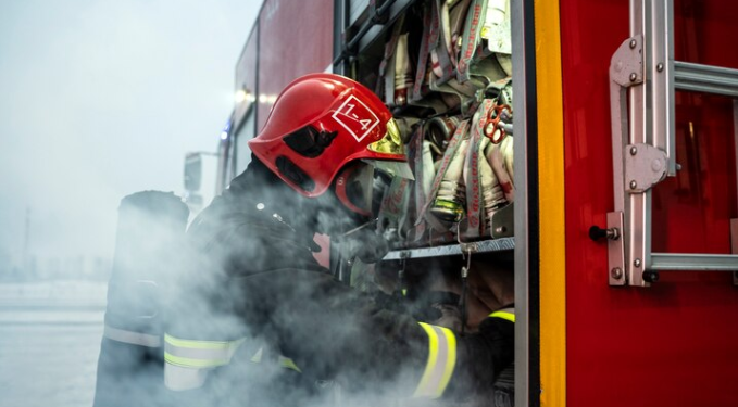 При пожаре на улице Новоселов погиб 62-летний мужчина При пожаре на улице Новоселов погиб 62-летний мужчина