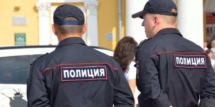 59-летняя рязанка незаконно прописала в своем квартире трех мигрантов