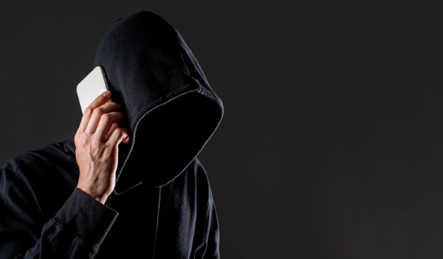 Телефонные мошенники выманили у двух рязанок 910 тысяч рублей