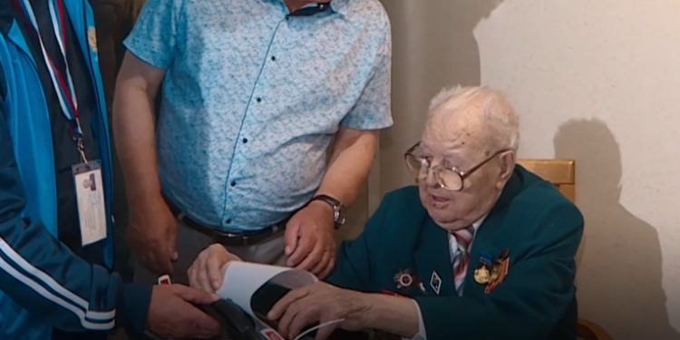 Почетный гражданин Рязани Дмитрий Черничкин проголосовал на выборах Почетный гражданин Рязани Дмитрий Черничкин проголосовал на выборах