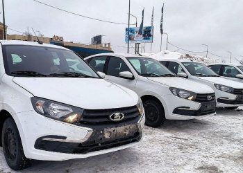 Рязанская область получила 25 новых машин для районных больниц и ФАПов