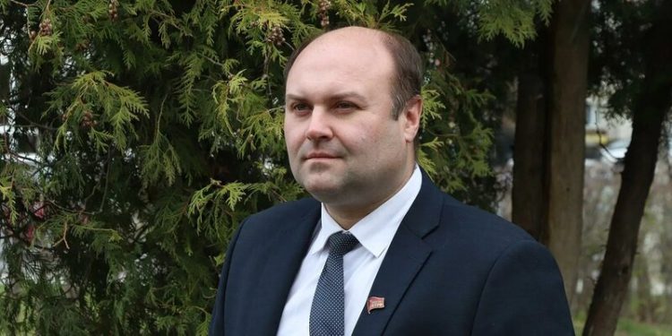 Денис Сидоров поздравил рязанцев с наступающим Новым годом Денис Сидоров поздравил рязанцев с наступающим Новым годом