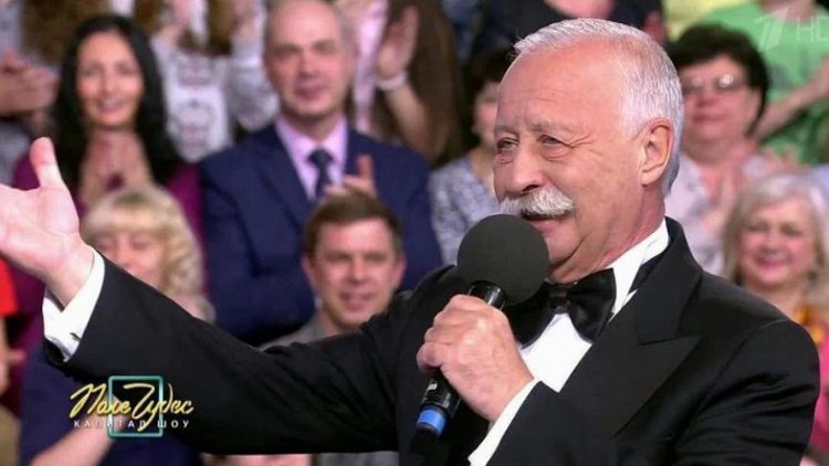 Якубович заявил, что намерен работать в "Поле чудес", пока программа будет интересна зрителю