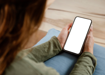 В России мессенджер MAX могут сделать обязательным для блогеров В России мессенджер MAX могут сделать обязательным для блогеров