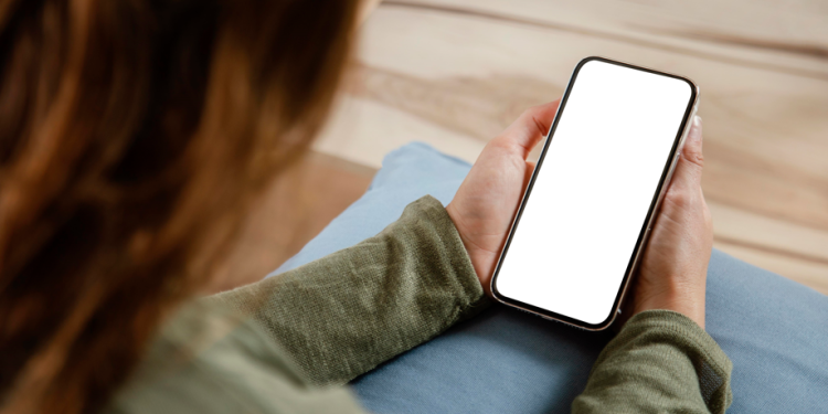 В России мессенджер MAX могут сделать обязательным для блогеров