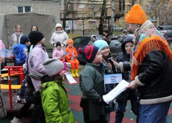 В рязанском поселке Мехзавода открыли новую детскую площадку В рязанском поселке Мехзавода открыли новую детскую площадку