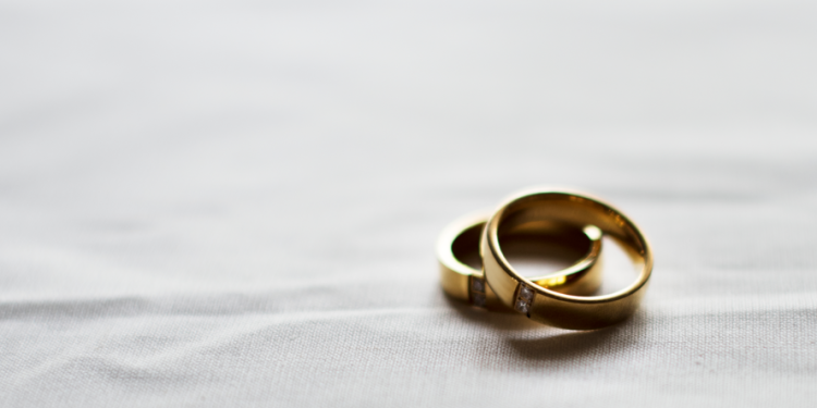 Рязанский ЗАГС предлагает зарегистрировать брак 31 декабря