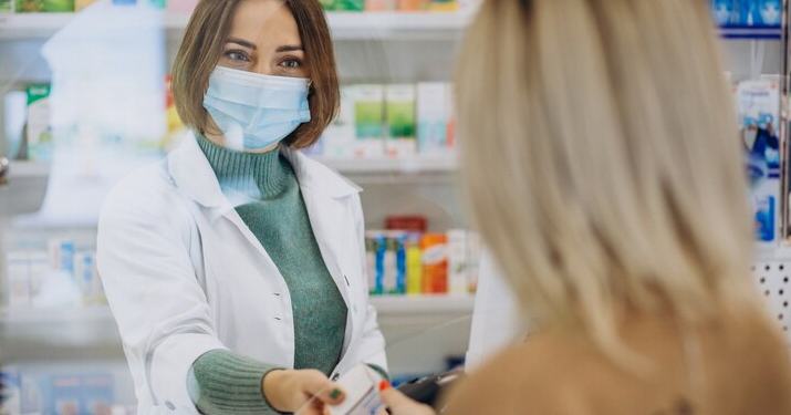 Рязанцы массово сообщают об отсутствии в аптеках физрастворов во флаконах