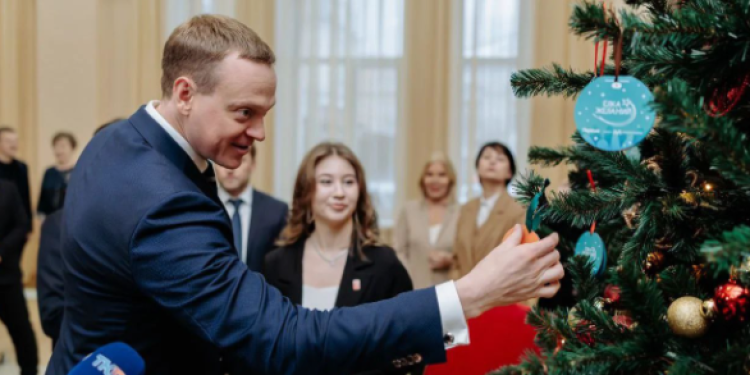 Павел Малков исполнит новогоднее желание юной рязанки Арины Павел Малков исполнит новогоднее желание юной рязанки Арины