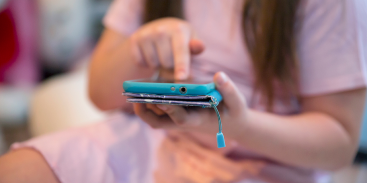 В Рязанском регионе заработал детский телефон доверия В Рязанском регионе заработал детский телефон доверия