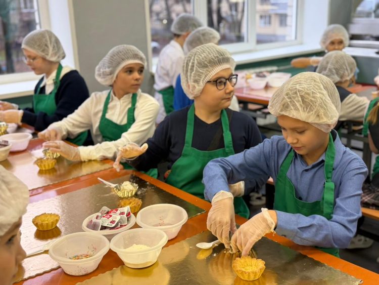 Сотрудники ОА "Детское питание" провели мастер-класс для рязанских школьников