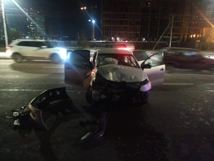 21-летний рязанец на "Volkswagen" устроил ДТП с маршруткой