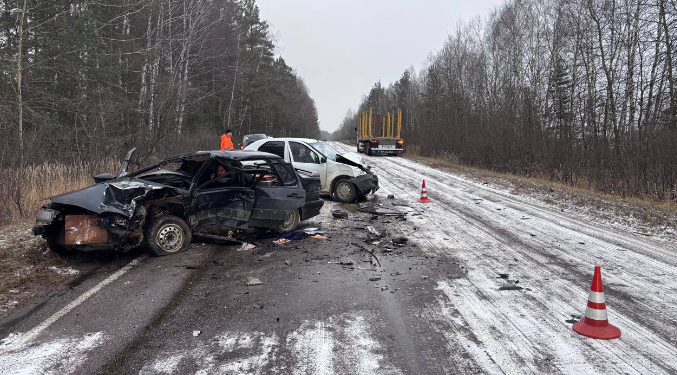 В ДТП в Шиловском районе пострадали 4 человека