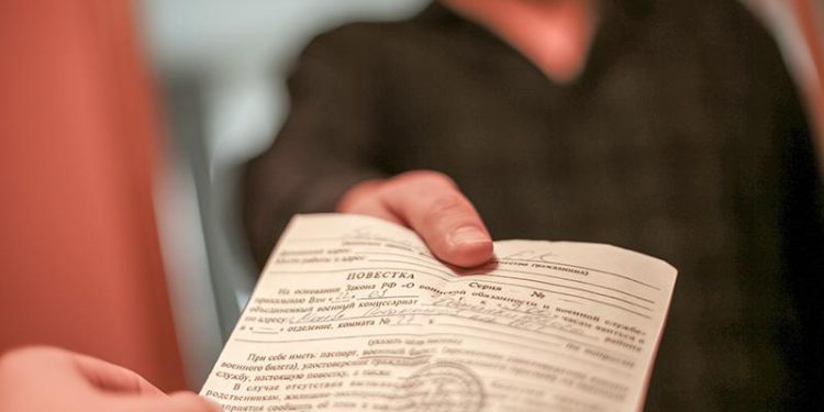 После рейда в Рязани 14 натурализированным гражданам вручили повестки