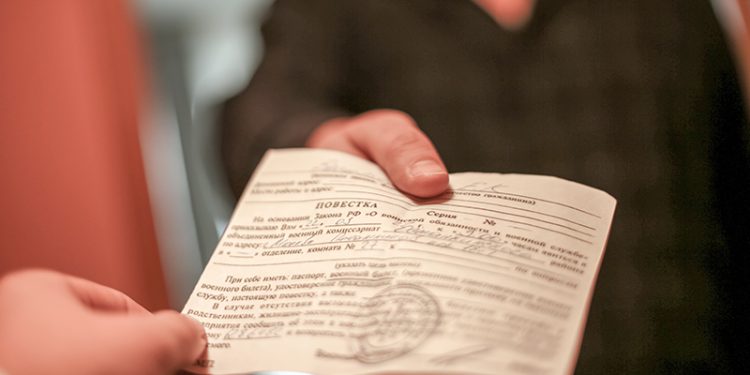 После рейда троих натурализированных граждан в Рязани поставили на воинский учет После рейда троих натурализированных граждан в Рязани поставили на воинский учет