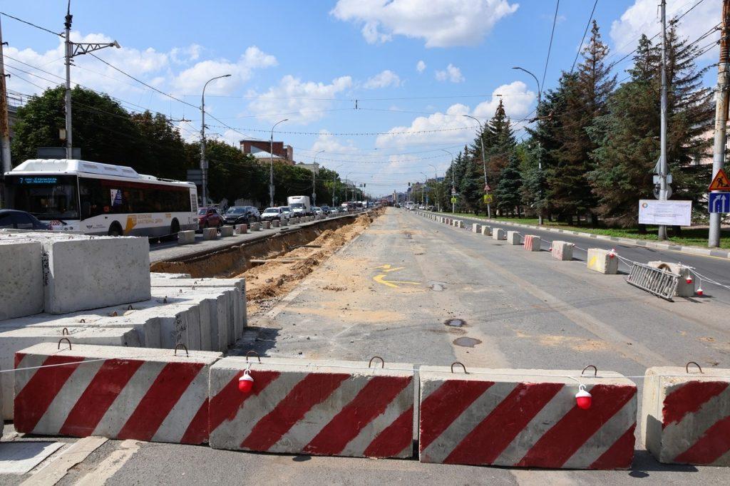 На Первомайском проспекте и площади Ленина активно ведется капремонт