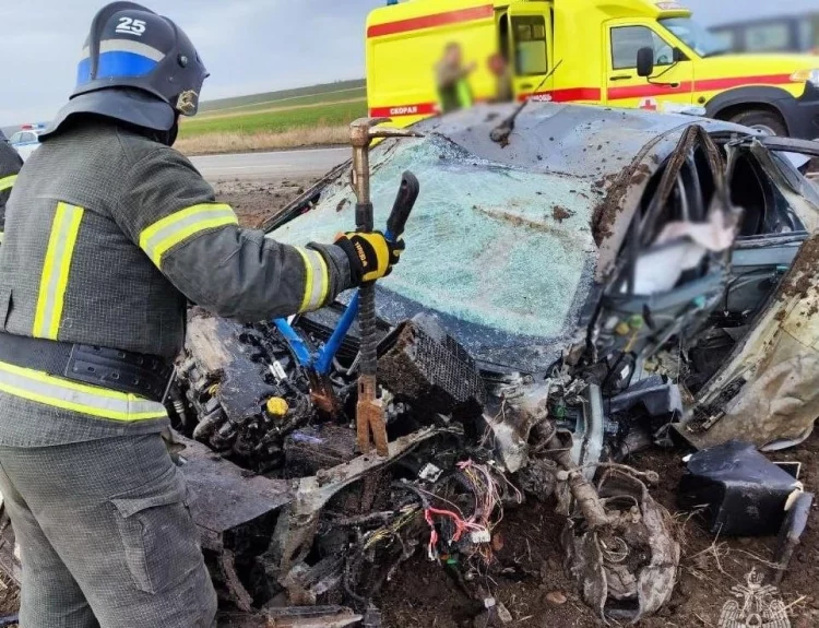 Бойцы спецоперации попали в жесткое ДТП в Запорожской области, их вёз рязанский водитель