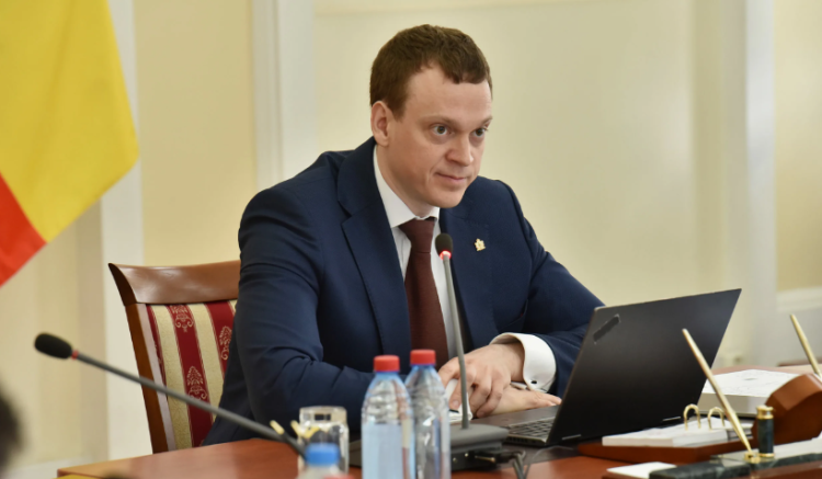 Рязанцы предложили Малкову отменить День города ради помощи Курской области