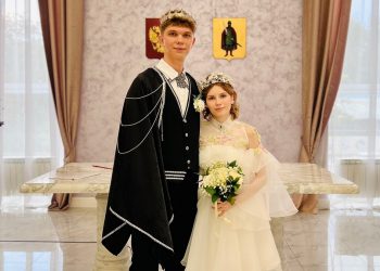 Рязанские молодожены заключили брак в стиле фэнтези