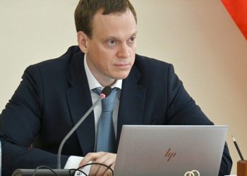 Малков: за бюрократические ответы на жалобы рязанцев чиновников будут увольнять Малков: за бюрократические ответы на жалобы рязанцев чиновников будут увольнять