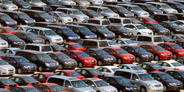 В России установят штрафы за скручивание пробега автомобилей