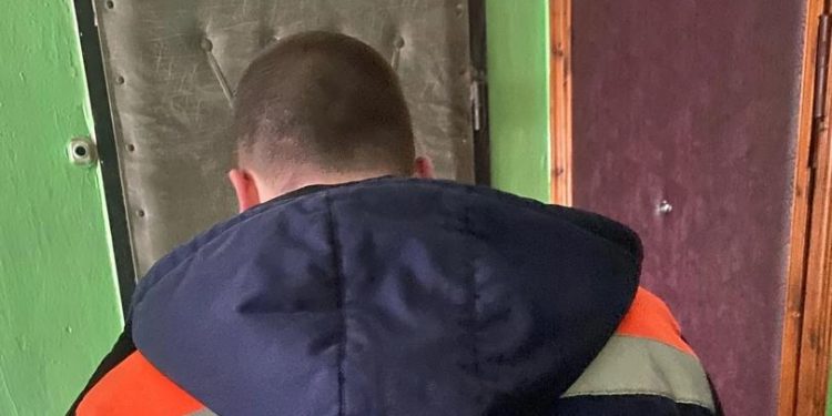 Рязанские добровольцы спасли 2-летнего ребенка, запертого в квартире