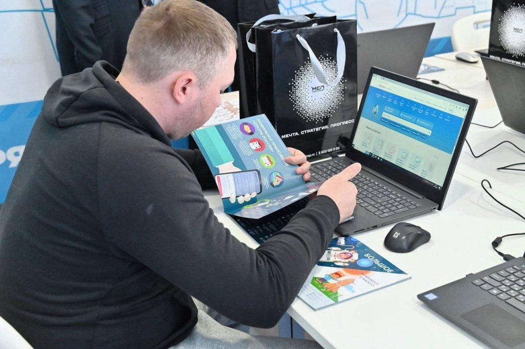 Малков рассказал о старте федерального проекта «СВОй бизнес» в Рязани