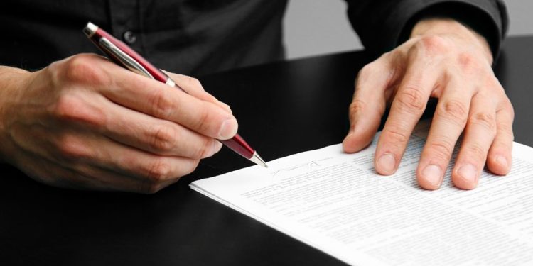 Денис Тараканов стал новым замминистра труда и соцзащиты населения Рязанской области