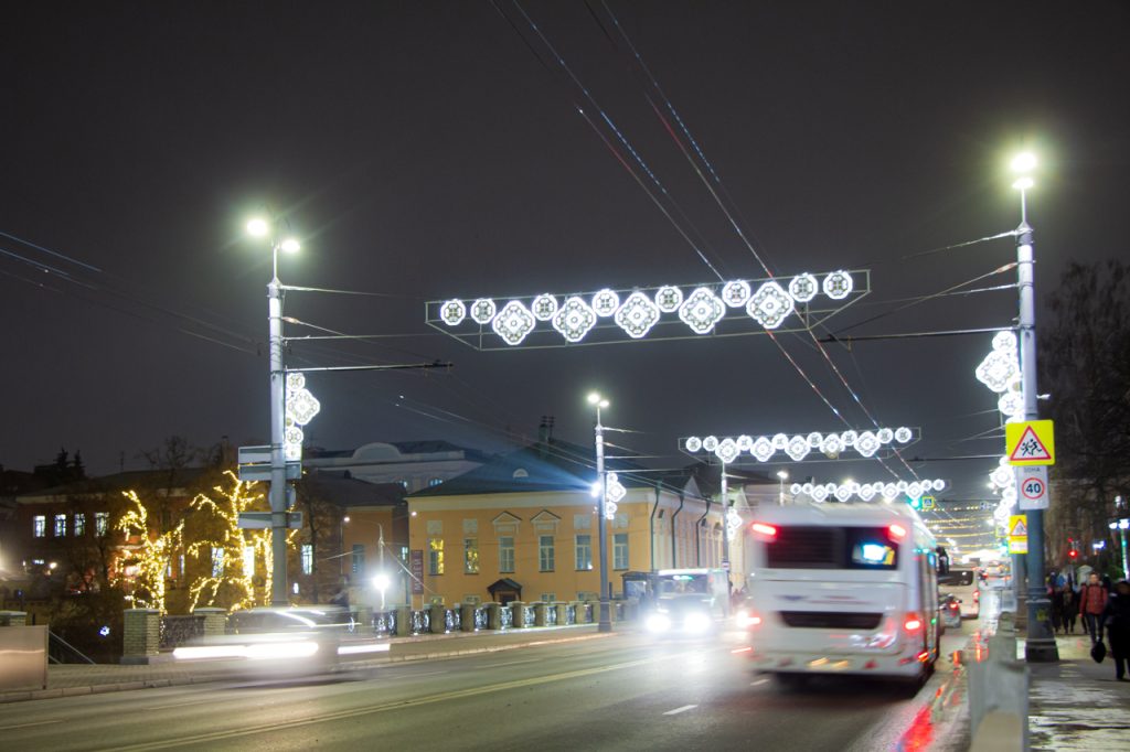 В мэрии Рязани объявили о подключении новогодней иллюминации на городских улицах