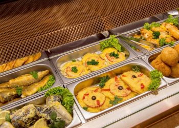 Гастроэнтеролог Вялов: полуфабрикаты могут вызвать рак кишечника Гастроэнтеролог Вялов: полуфабрикаты могут вызвать рак кишечника