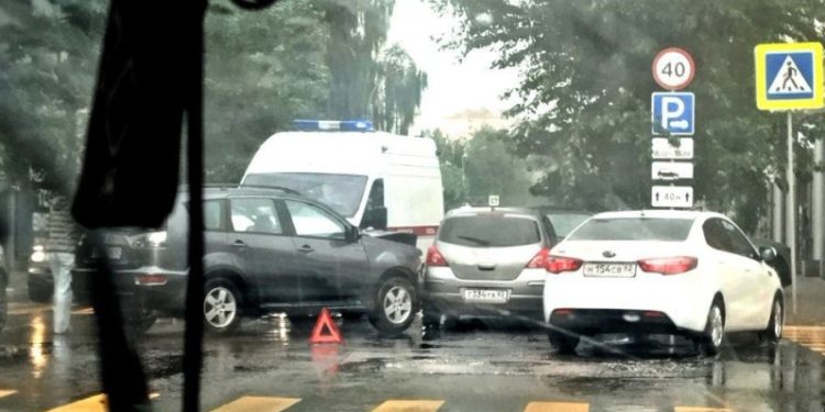 На улице Введенской в Рязани произошло ДТП На улице Введенской в Рязани произошло ДТП
