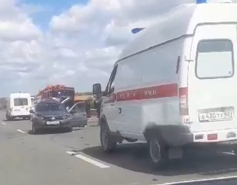 На место ДТП на трассе М5 в Спасском районе прибыли медики и пожарные На место ДТП на трассе М5 в Спасском районе прибыли медики и пожарные