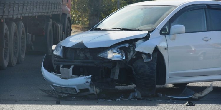 В рязанском Сасове столкнулись две легковушки В рязанском Сасове столкнулись две легковушки