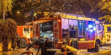 Автомобиль подорвался на парковке в Подмосковье