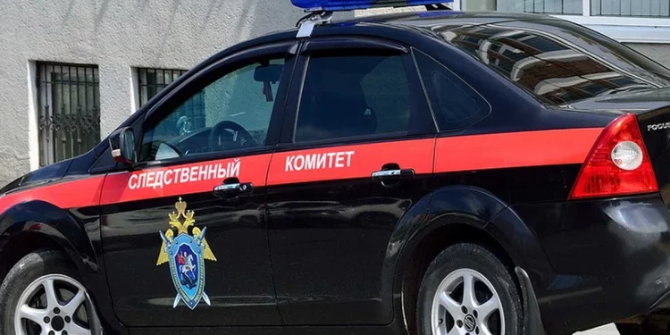 На улице Ленинского Комсомола обнаружили повешенного мужчину