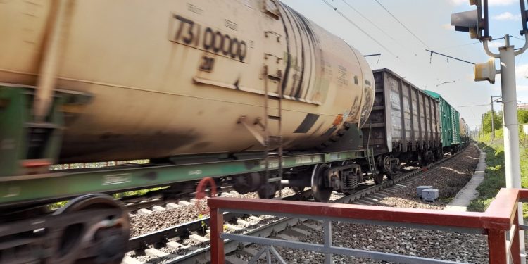 В Брянской области произошел еще один подрыв железнодорожных путей В Брянской области произошел еще один подрыв железнодорожных путей