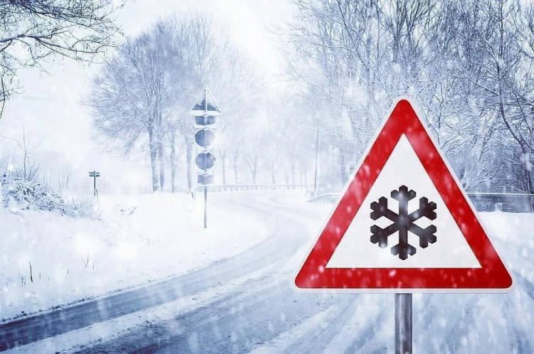 Рязанская госавтоинспекция просит водителей и пешеходов быть внимательнее на дорогах из-за непогоды