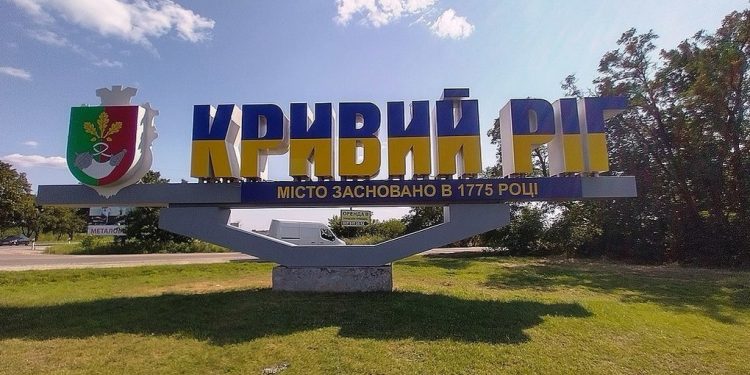 ВС России взорвали объекты военного аэродрома на Украине