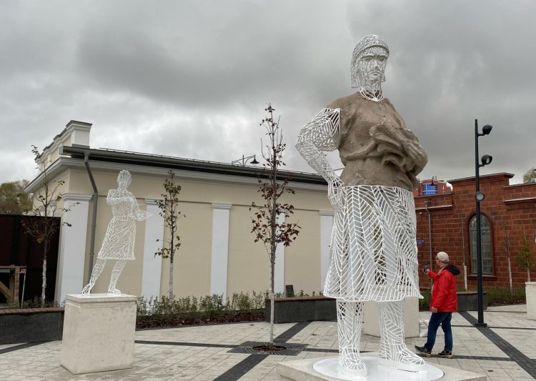 На Рязанской ВДНХ появятся "призраки" каменных мужчин и женщин