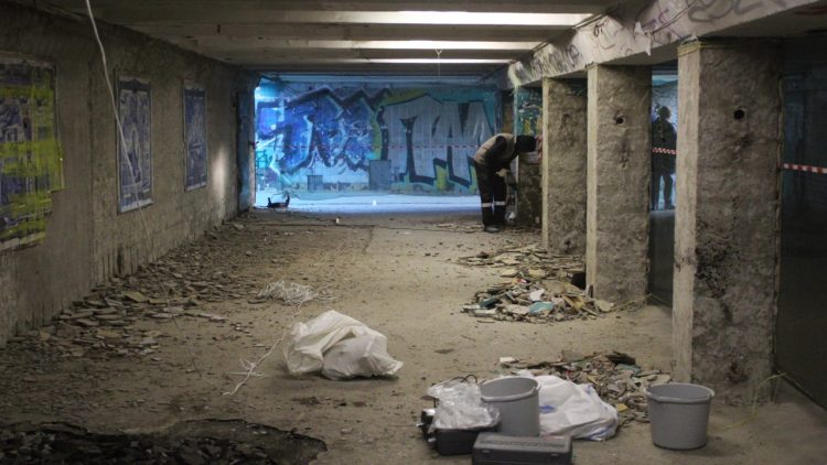 В подземном пешеходном переходе у рязанского "Барса" начались ремонтные работы